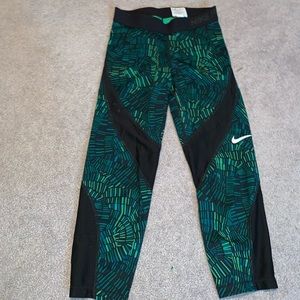 Nike pro leggings